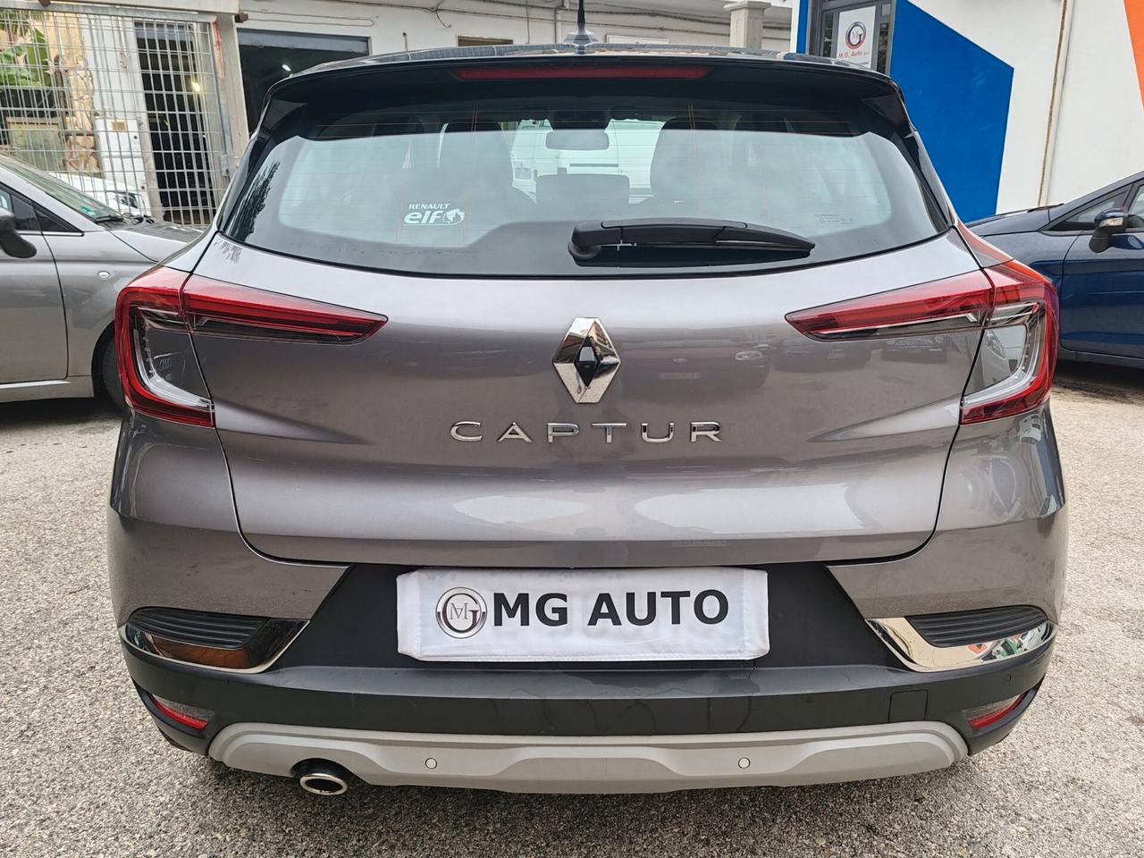 Renault Captur TCe 100 CV Intens