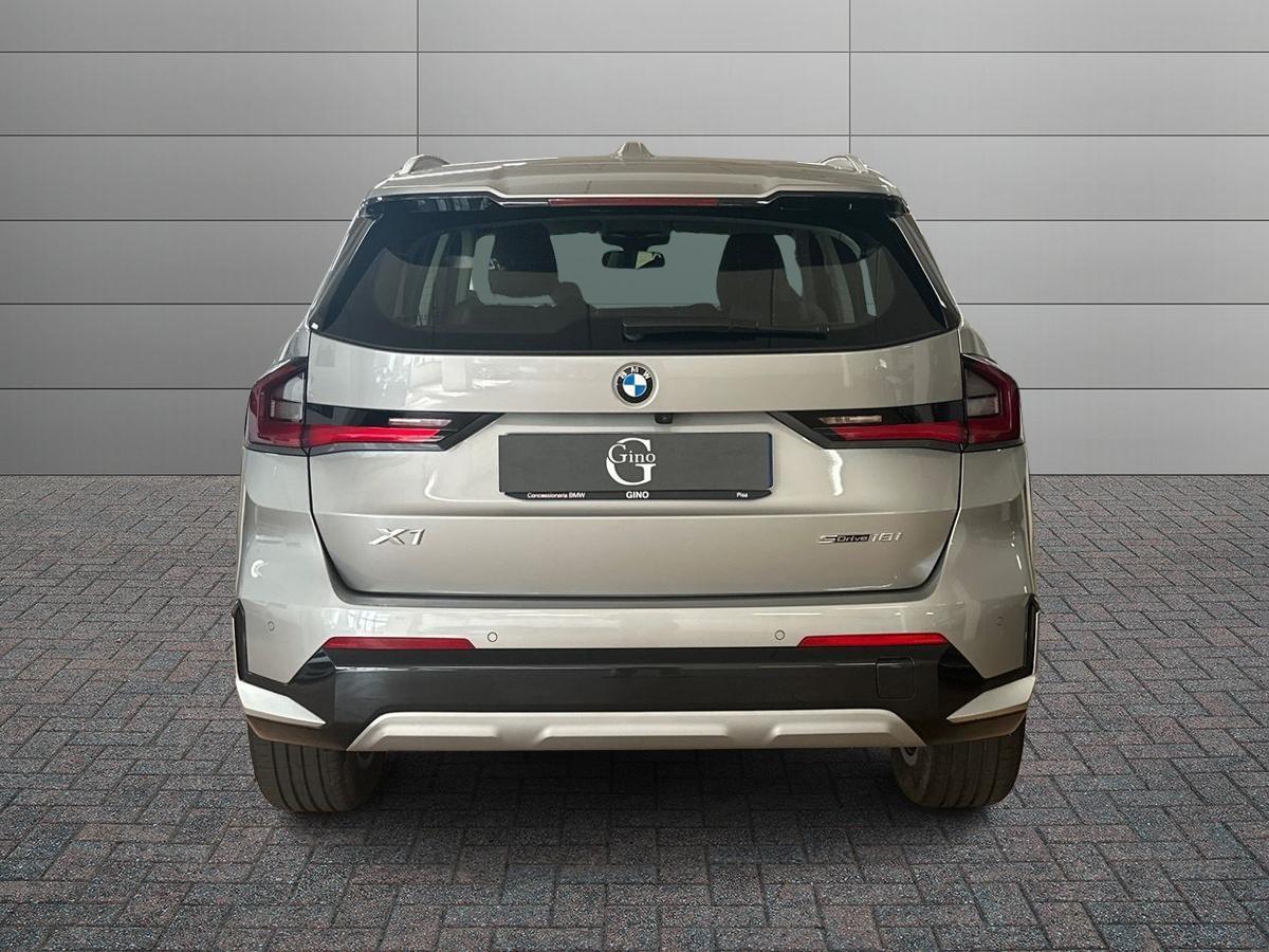 BMW X1 sdrive18i X-Line auto