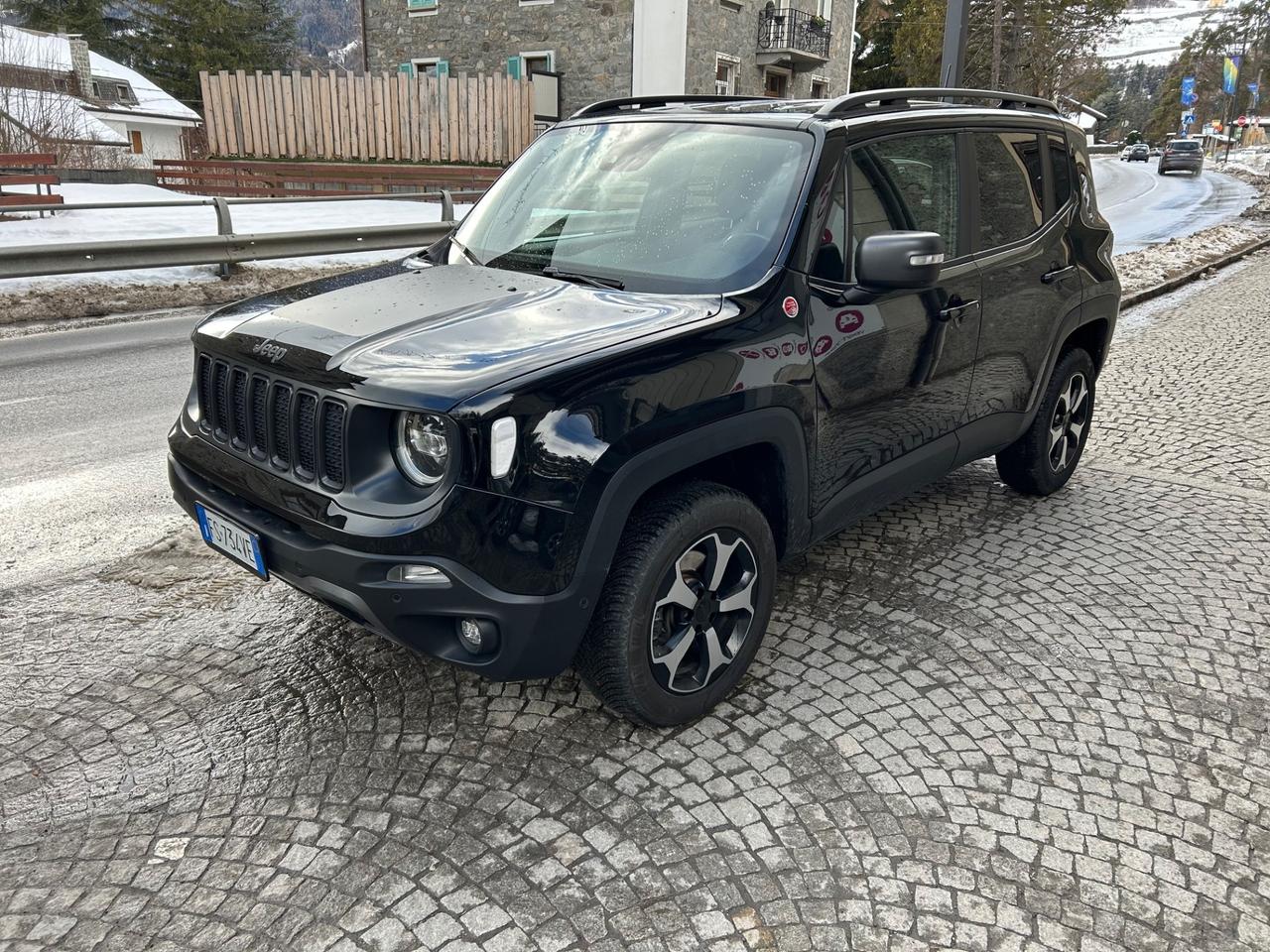 Jeep Renegade 2.0 Mjt 170CV 4WD Active Drive Low Trailhawk