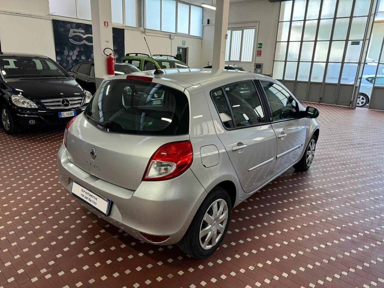 Renault Clio 1.2 16V 5 porte Luxe - NEOPATENTATI