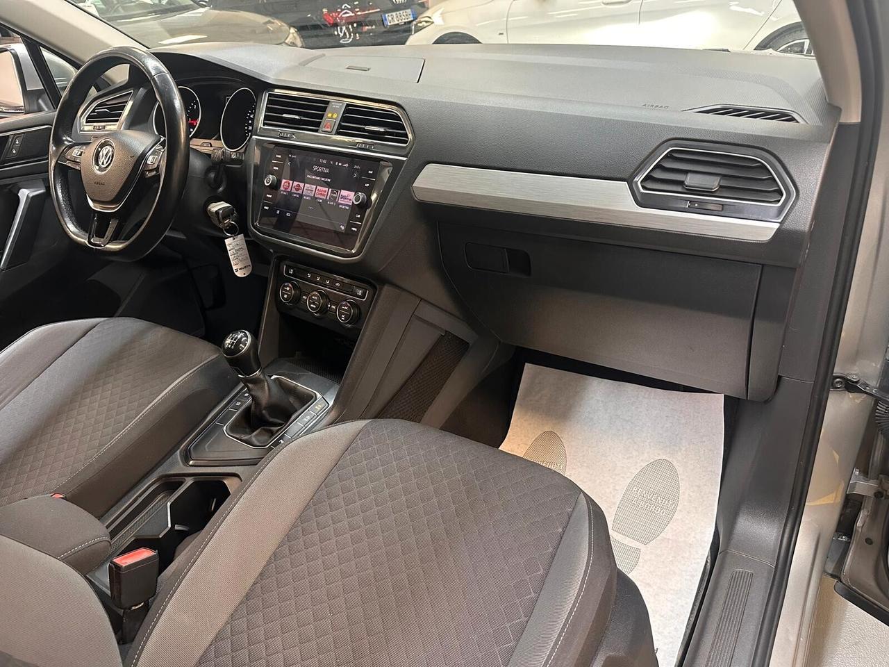 Volkswagen Tiguan 1.6 tdi R-Line Sport 115cv