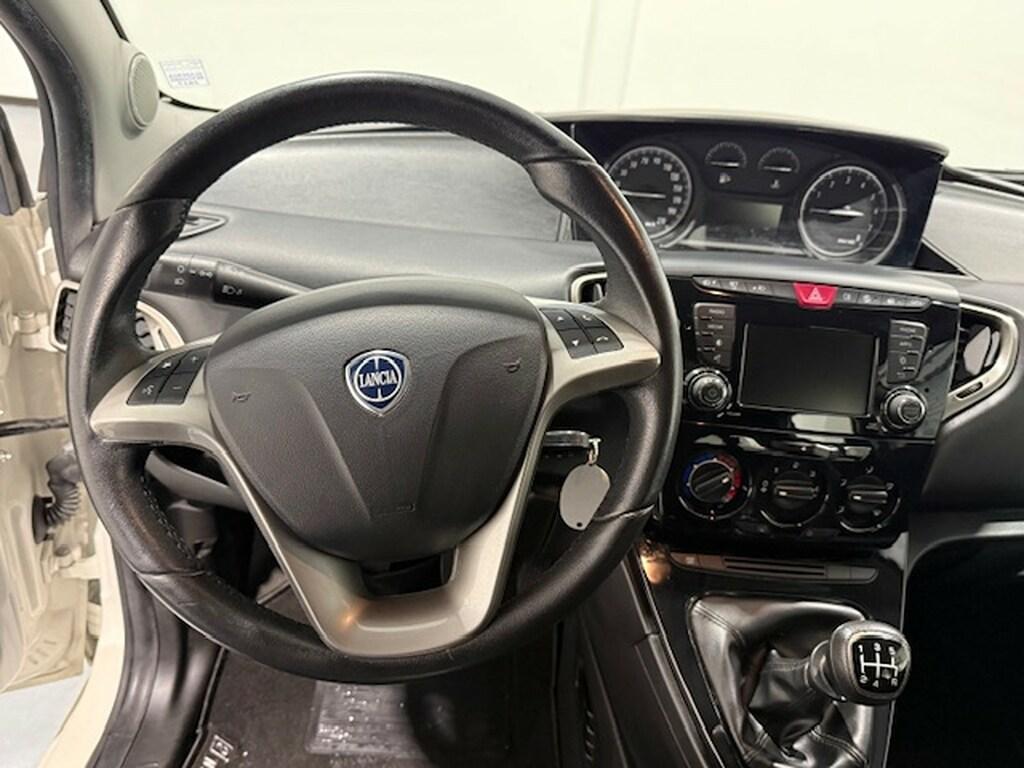 Lancia Ypsilon 5 Porte 1.2 Elefantino