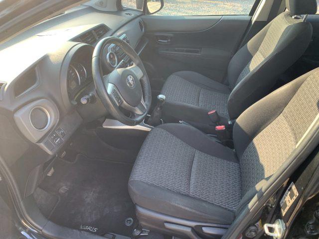 TOYOTA Yaris 1.0 5 porte Active