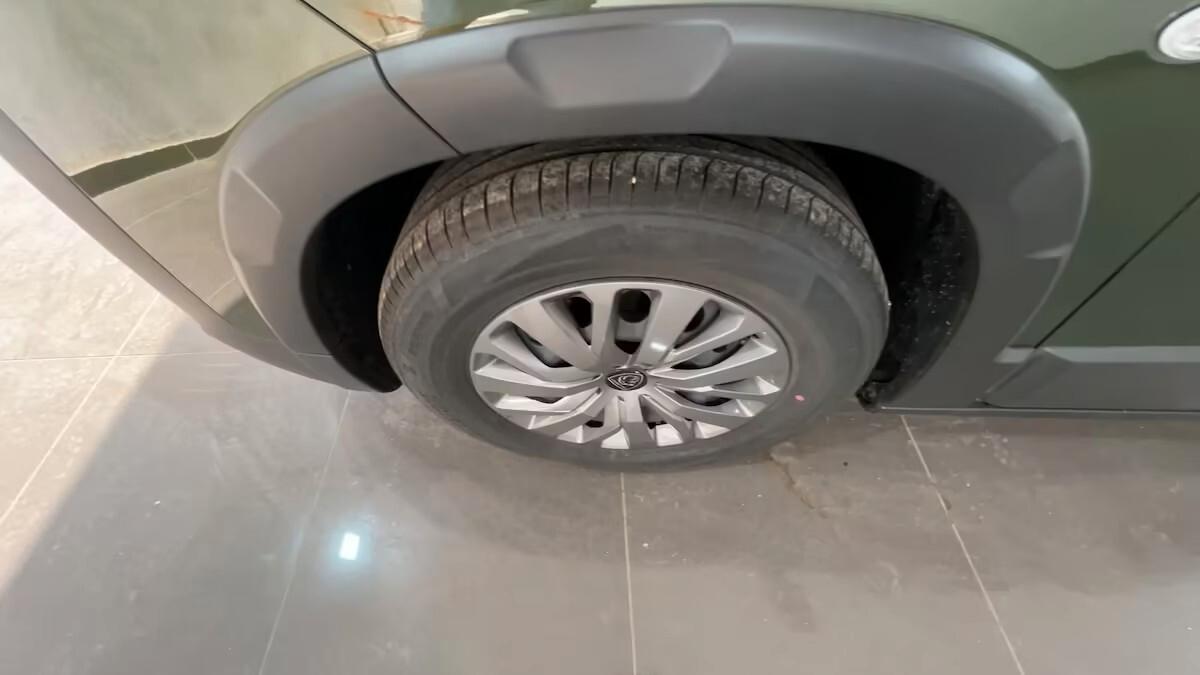 Peugeot Rifter Mix BlueHDi 1.5 100 S&S Allure Standard KM0