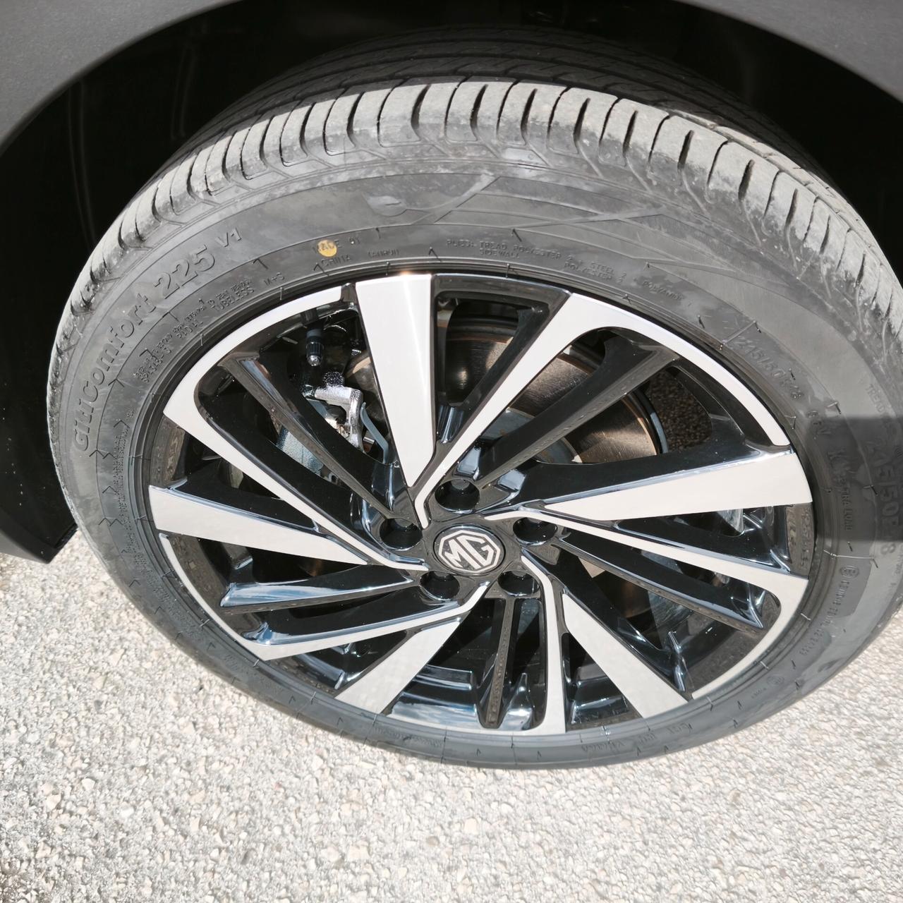 Mg ZS 1.5 Hybrid+ Luxury Full Hybrid