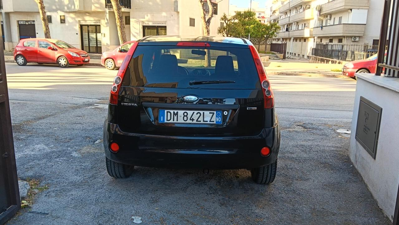FORD FIESTA 1.4 DIESEL- PREZZO PROMO!
