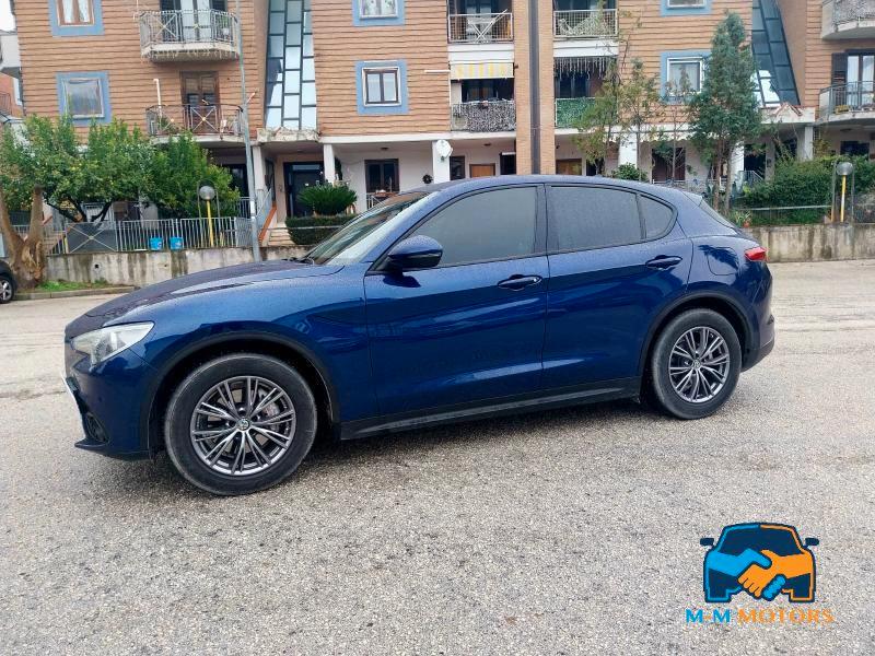 Alfa Romeo Stelvio 2.2 t Business rwd 180cv auto