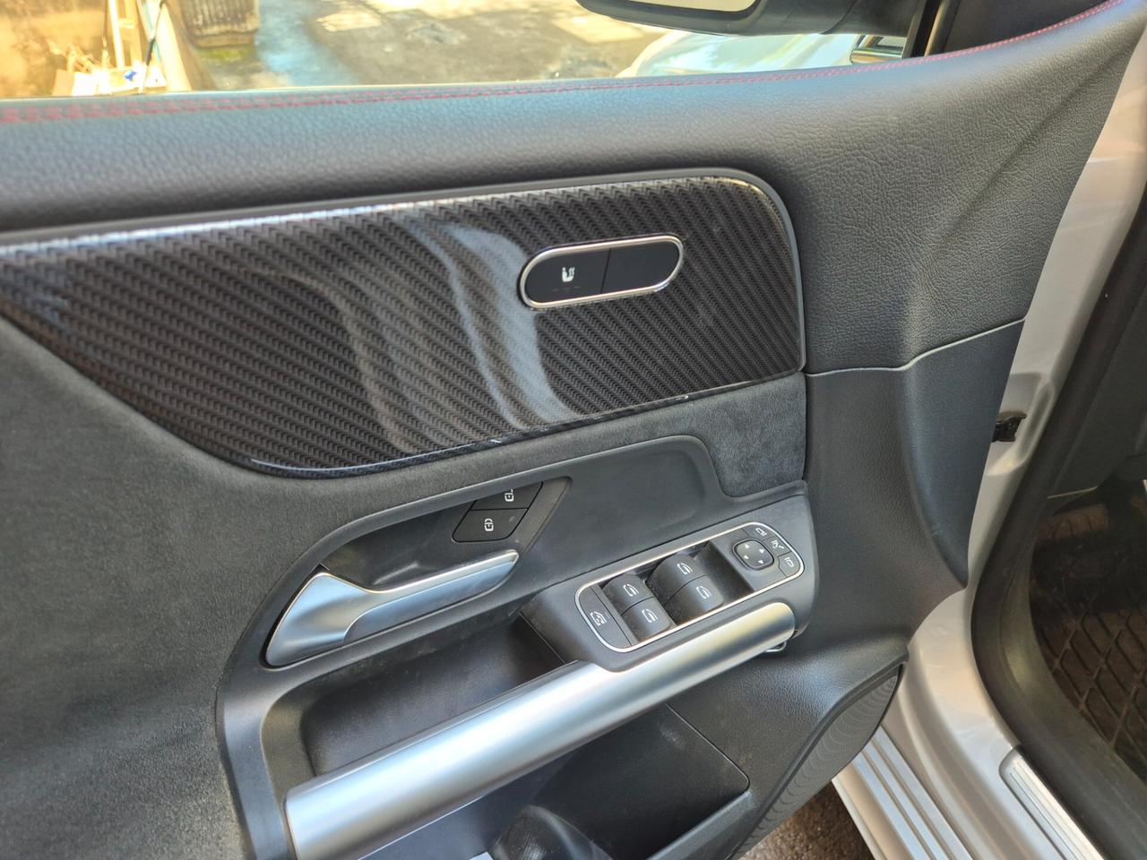 Mercedes-benz B 180 d Automatic AMG Line Premium Plus