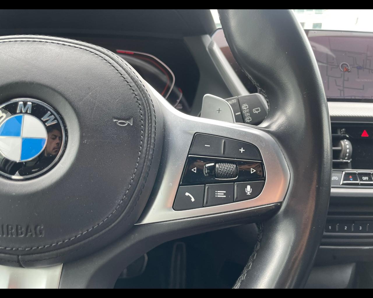 BMW Serie 1 (F40) - 118d 5p. Msport