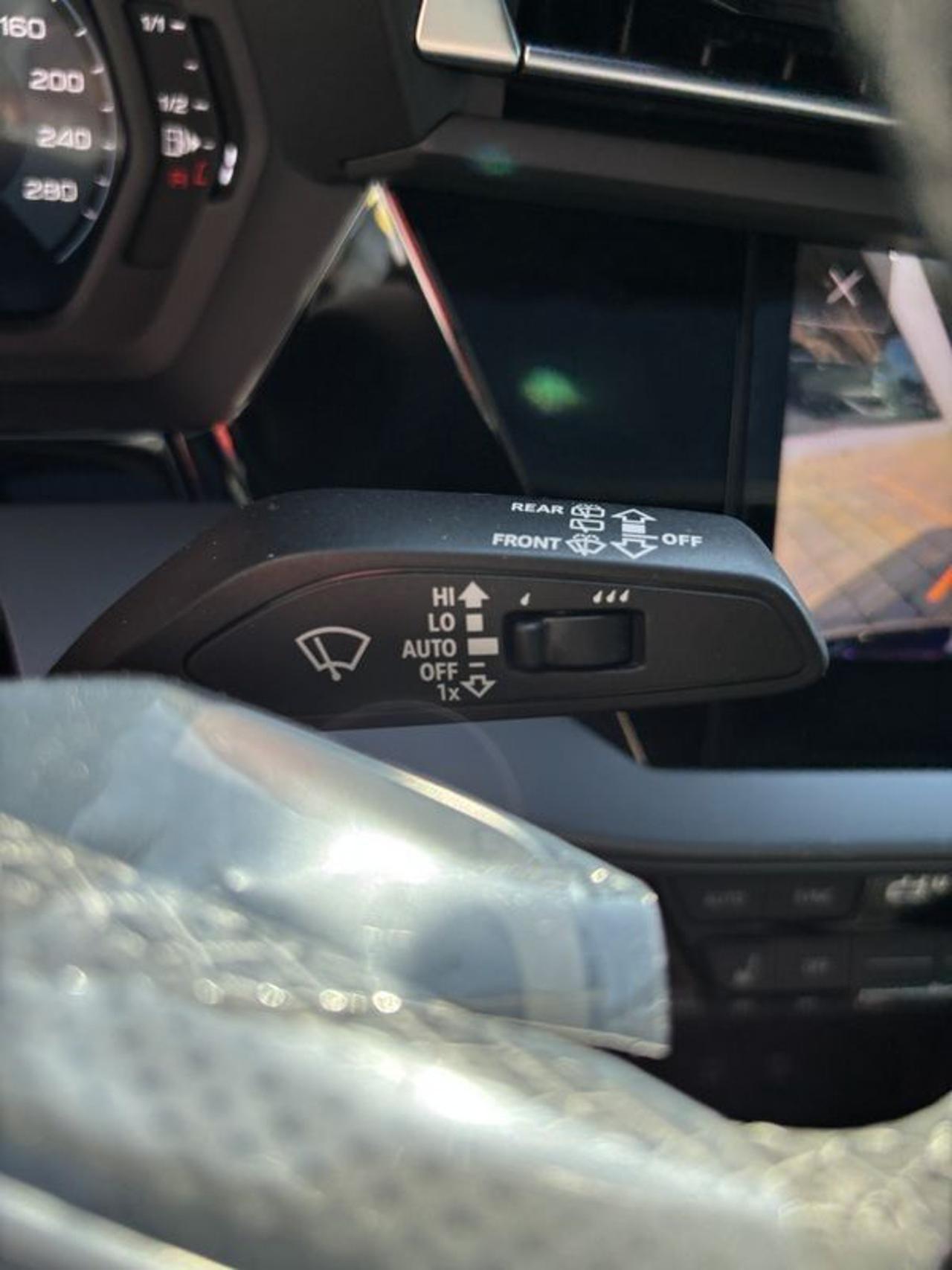 Audi A3 SPB TFSI 110 kW S tronic S line edition MATRIX