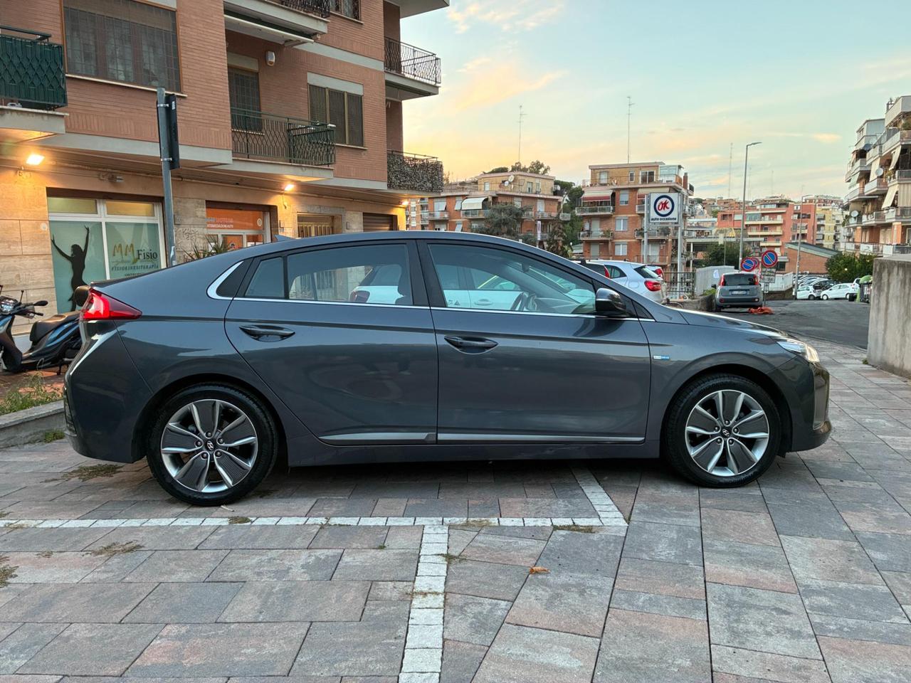 Hyundai Ioniq 1.6 hybrid Comfort 140 cv [ProM-Mo]