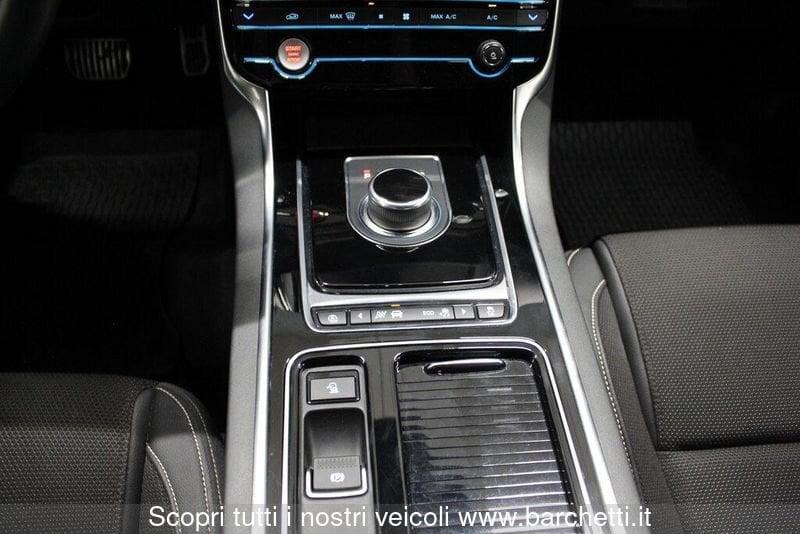 Jaguar XE 2.0 i4 R-Sport 200cv auto my18
