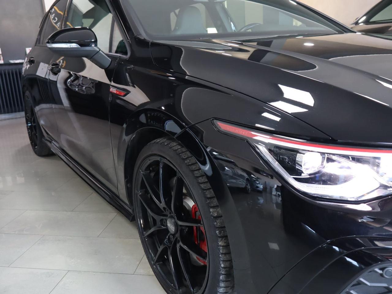 Volkswagen Golf GTI Ultimate 2.0 TSI GTI #10150