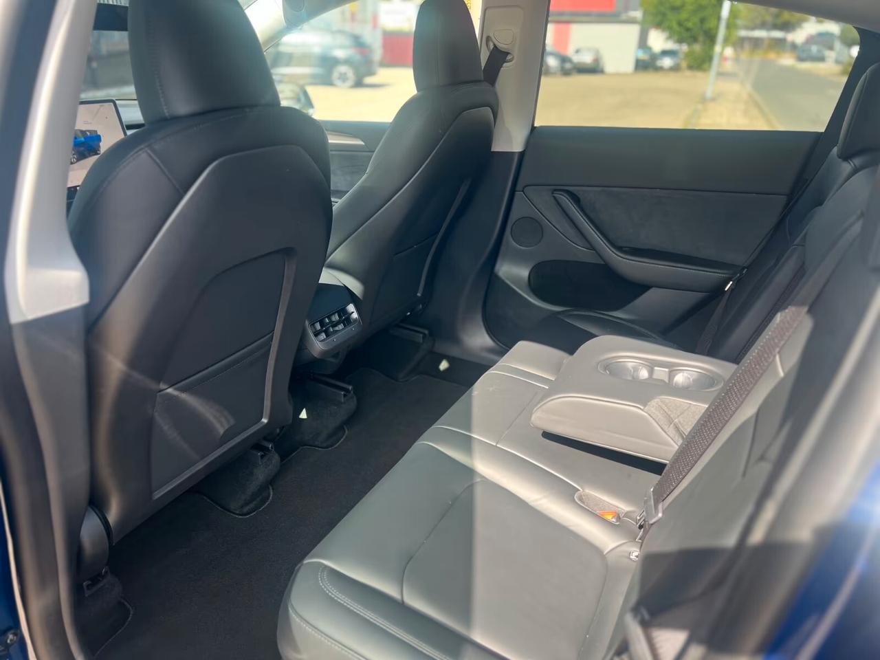 Tesla Model Y DUAL MOTOR AWD 19" GUIDA DI 2°LIVELLO CAMERA 360° SEDILI ELETTRICI RISCALDATI TETTO PANORAMICO