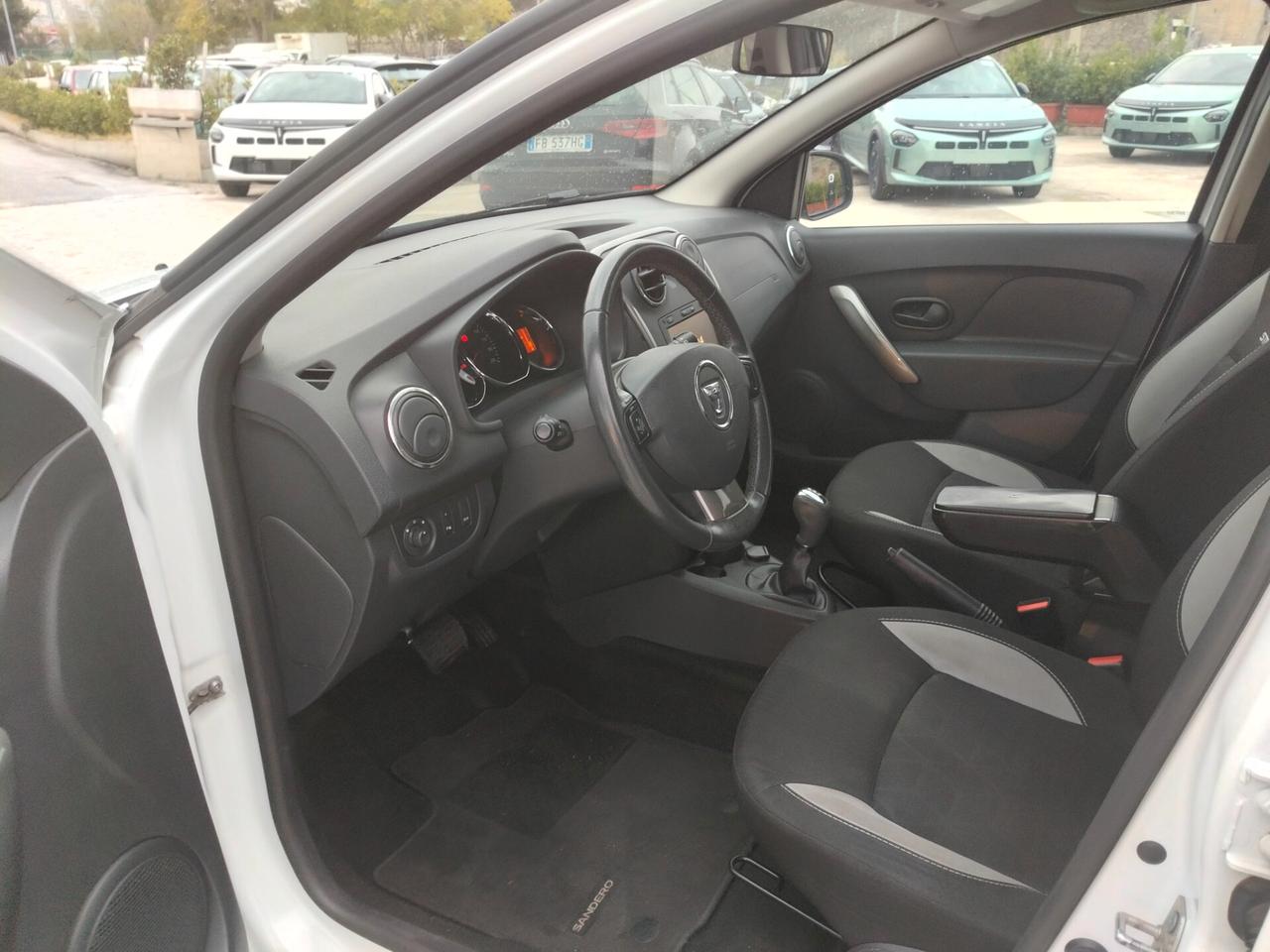 Dacia Sandero Stepway 1.5 dCi 8V 90CV Start&Stop aut.