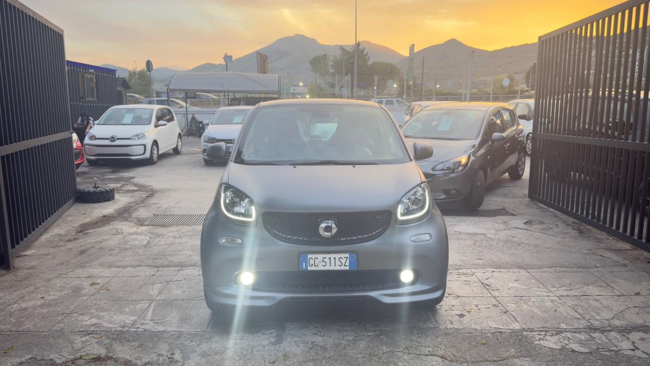 Smart ForTwo 90 0.9 Turbo Allestimento Brabus