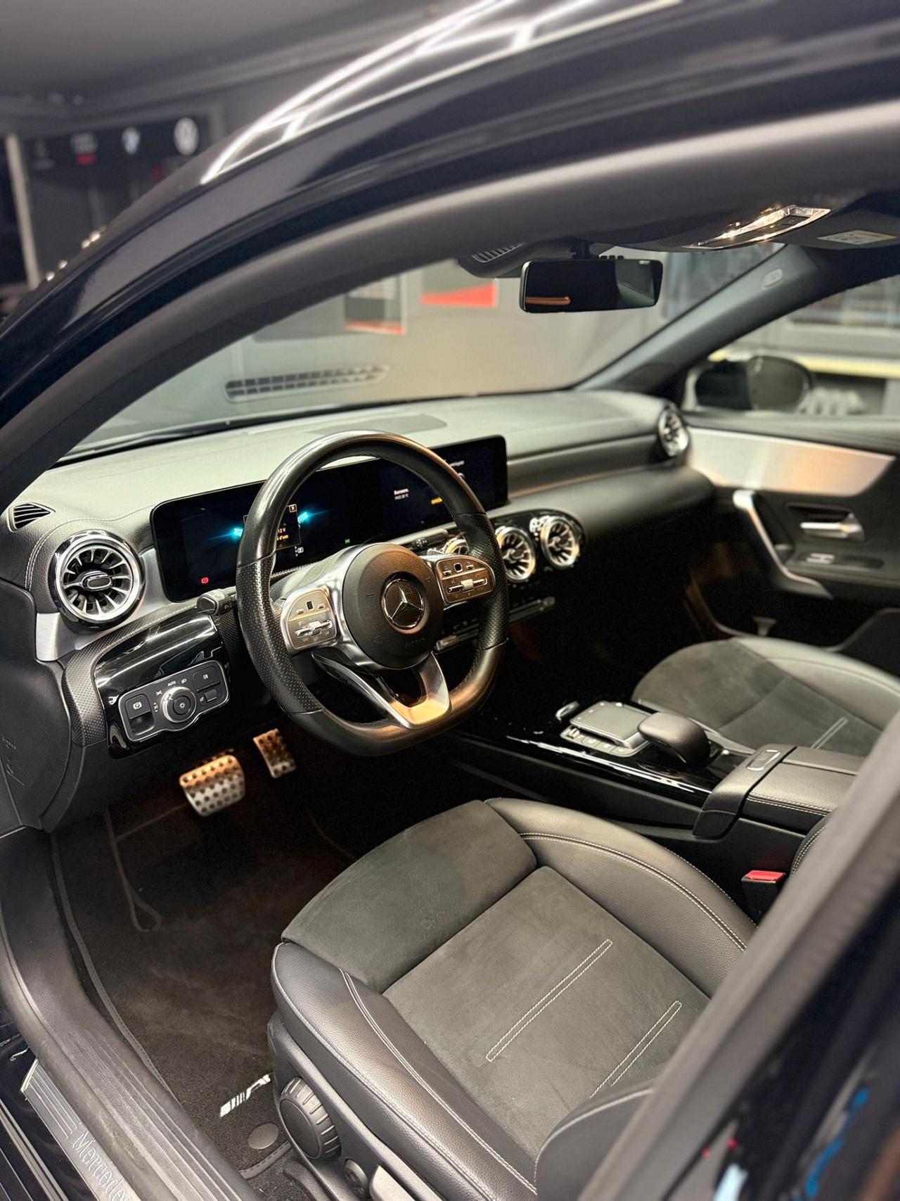 Mercedes-benz A 180 d Automatic Premium night edition AMG