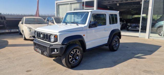 SUZUKI Jimny 1.5 5MT Top