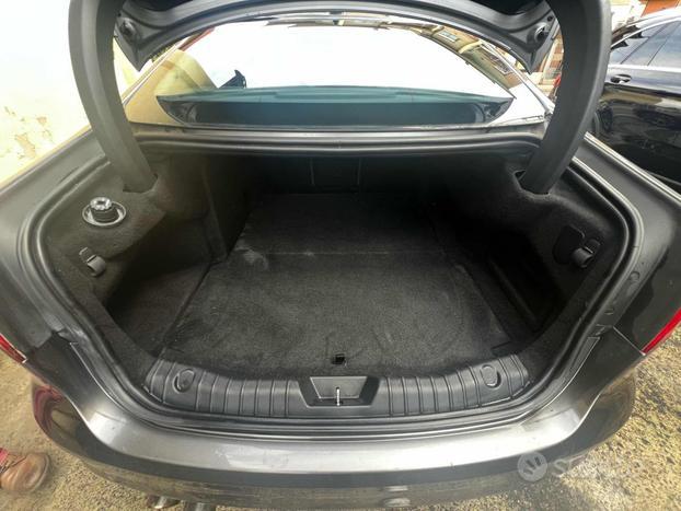 JAGUAR XF 2.0 D 180 CV aut. Portfolio
