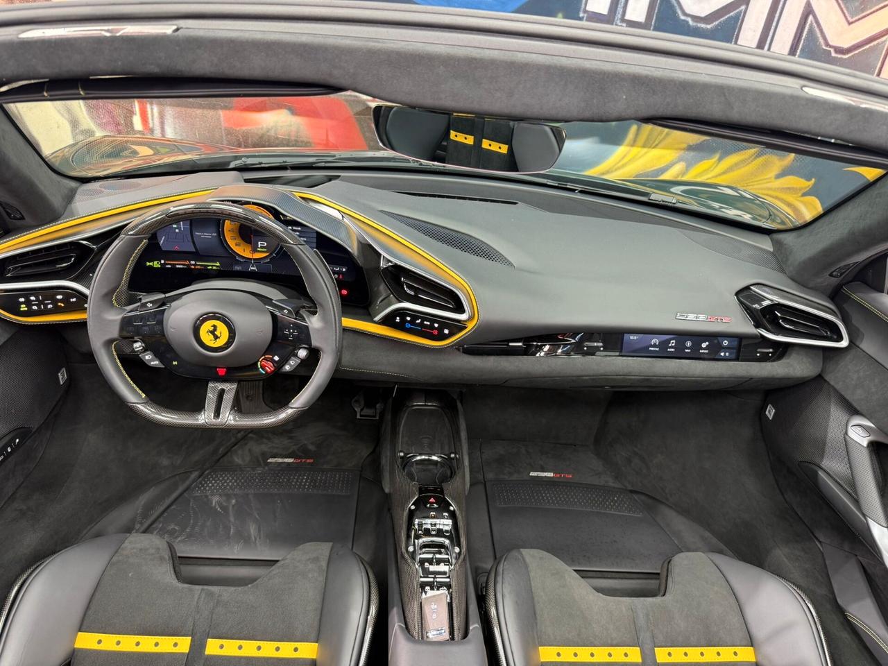 Ferrari 296 GTS (296)