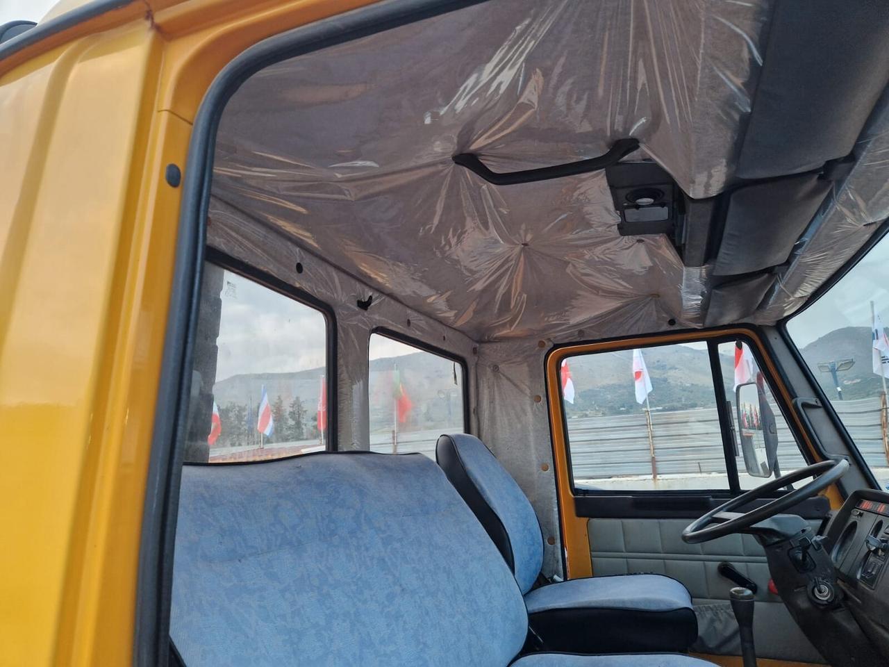 Iveco Fiat 65 12 3 6 Isoli 10 (Autoveicolo per uso speciale - Soccorso stradale)