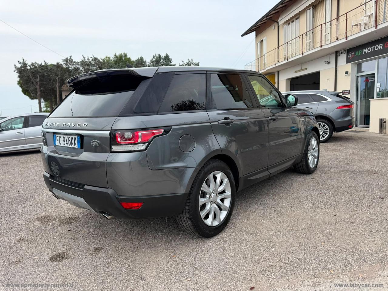 LAND ROVER Range Rover SPORT 3.0 TDV6 HSE