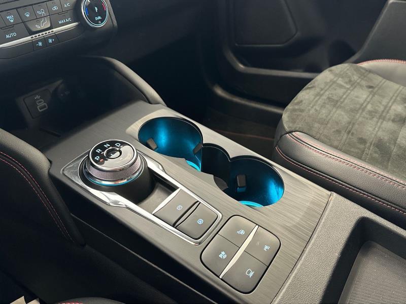 Ford Kuga 2.5 Full Hybrid ST-Line X 2WD e-Shifter