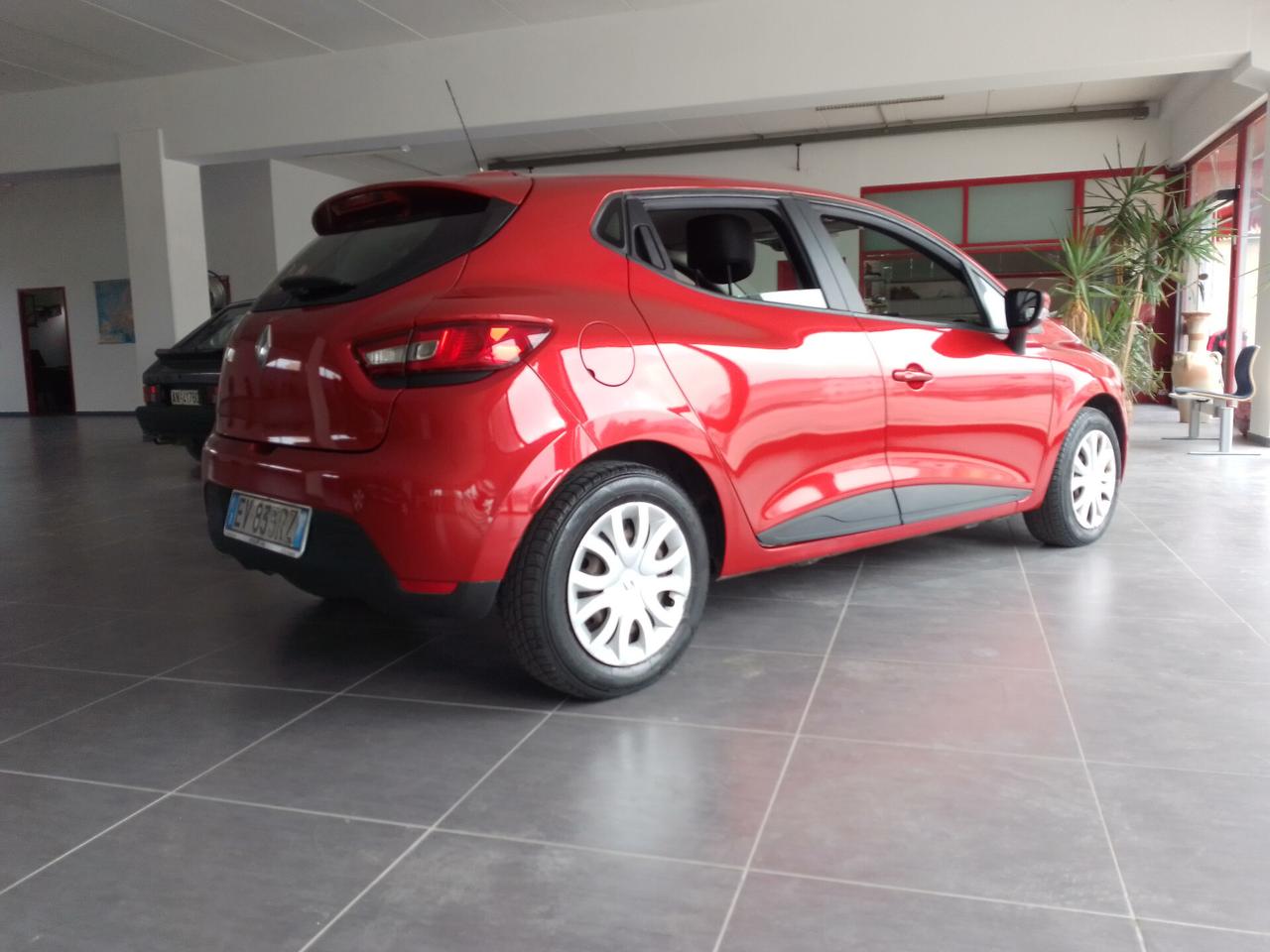 Renault Clio 1.2 75CV 5 porte Live