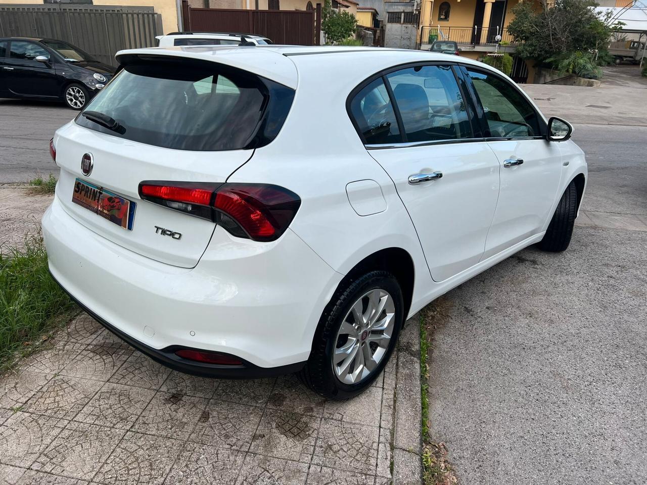 Fiat Tipo 1.3 Mjt S&S 5 porte NAVIGATORE LED BRACCIOLO