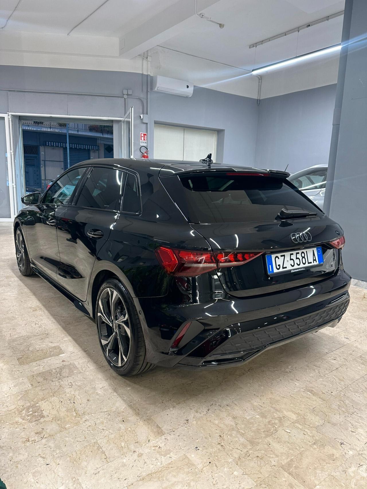 Audi A3 Sedan 35 TDI S tronic line edition