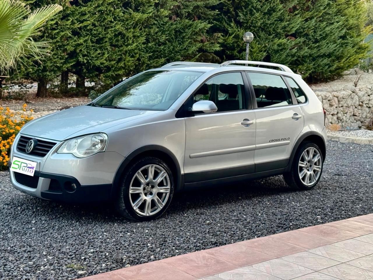 Volkswagen Polo CROSS 1.4/69CV TDI 5p. POLO CROSS