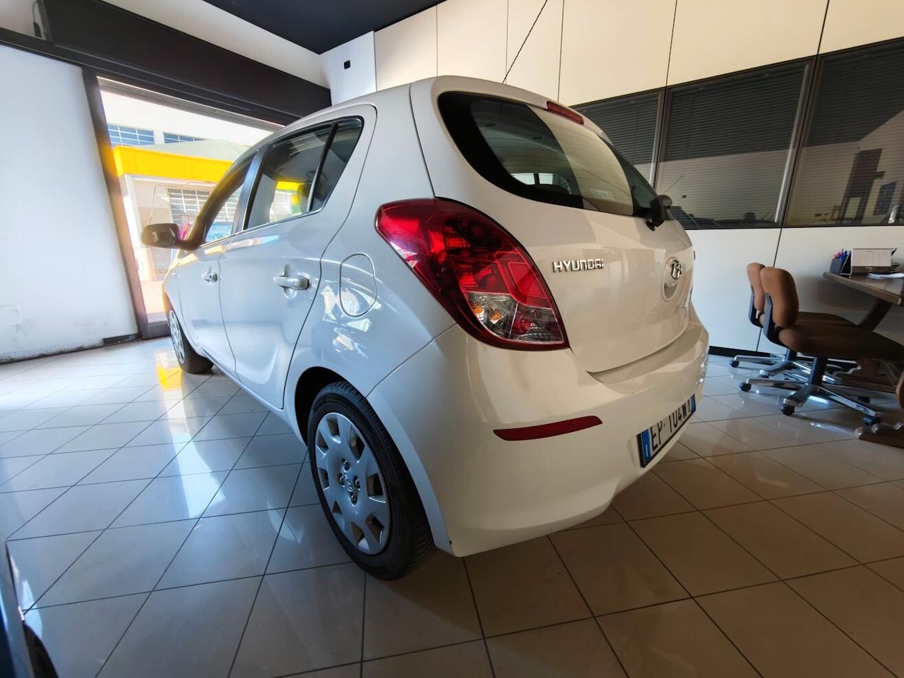 Hyundai i20 1.2 5p. BlueDrive GPL Sound Edition FRIZIONE NUOVA!!!!!!!