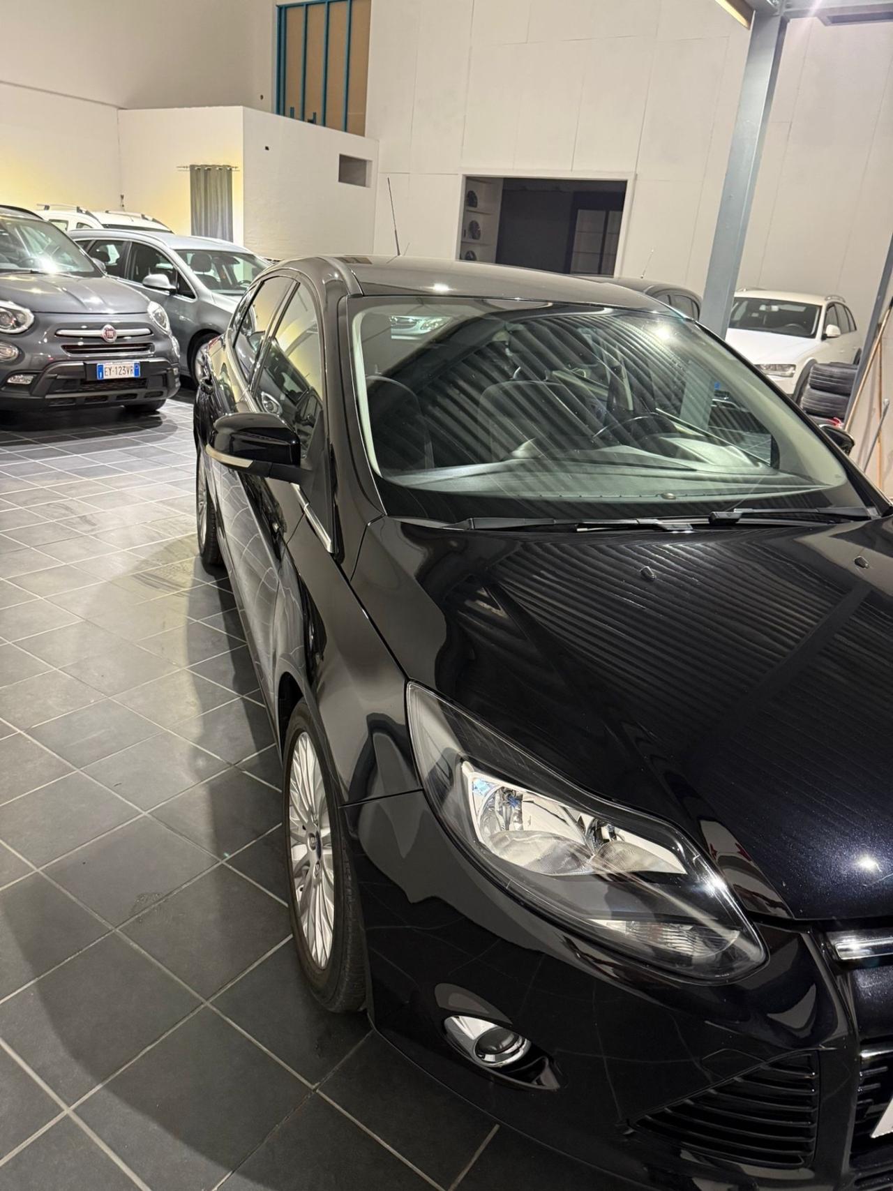 Ford Focus 1.6 TDCi 95 CV - NEOPATENTATI-UNICO PROPRIETARIO