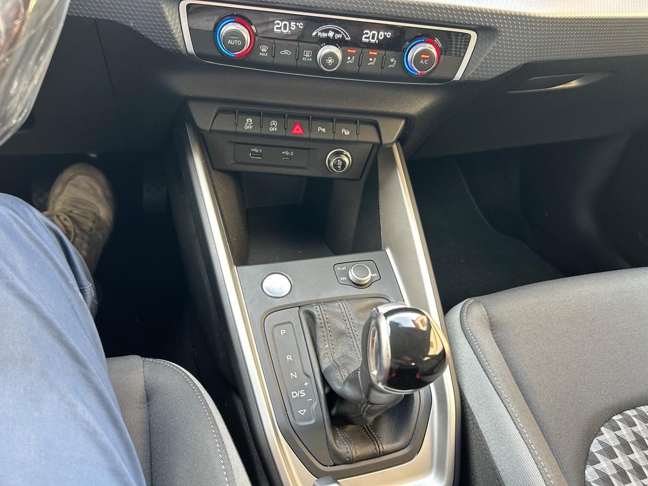 Audi A1 SPB 30 TFSI S tronic line edition