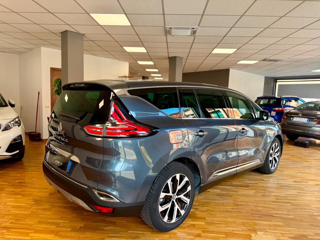 Renault Espace dCi 160CV EDC Energy Initiale Paris 4Control