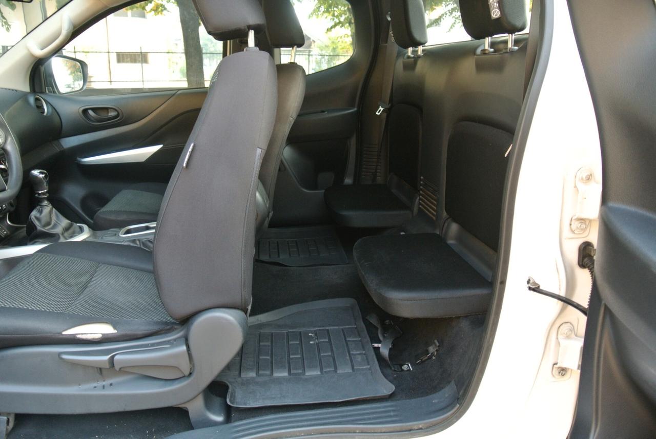 Nissan Navara 2.3 dCi 4WD King Cab Visia