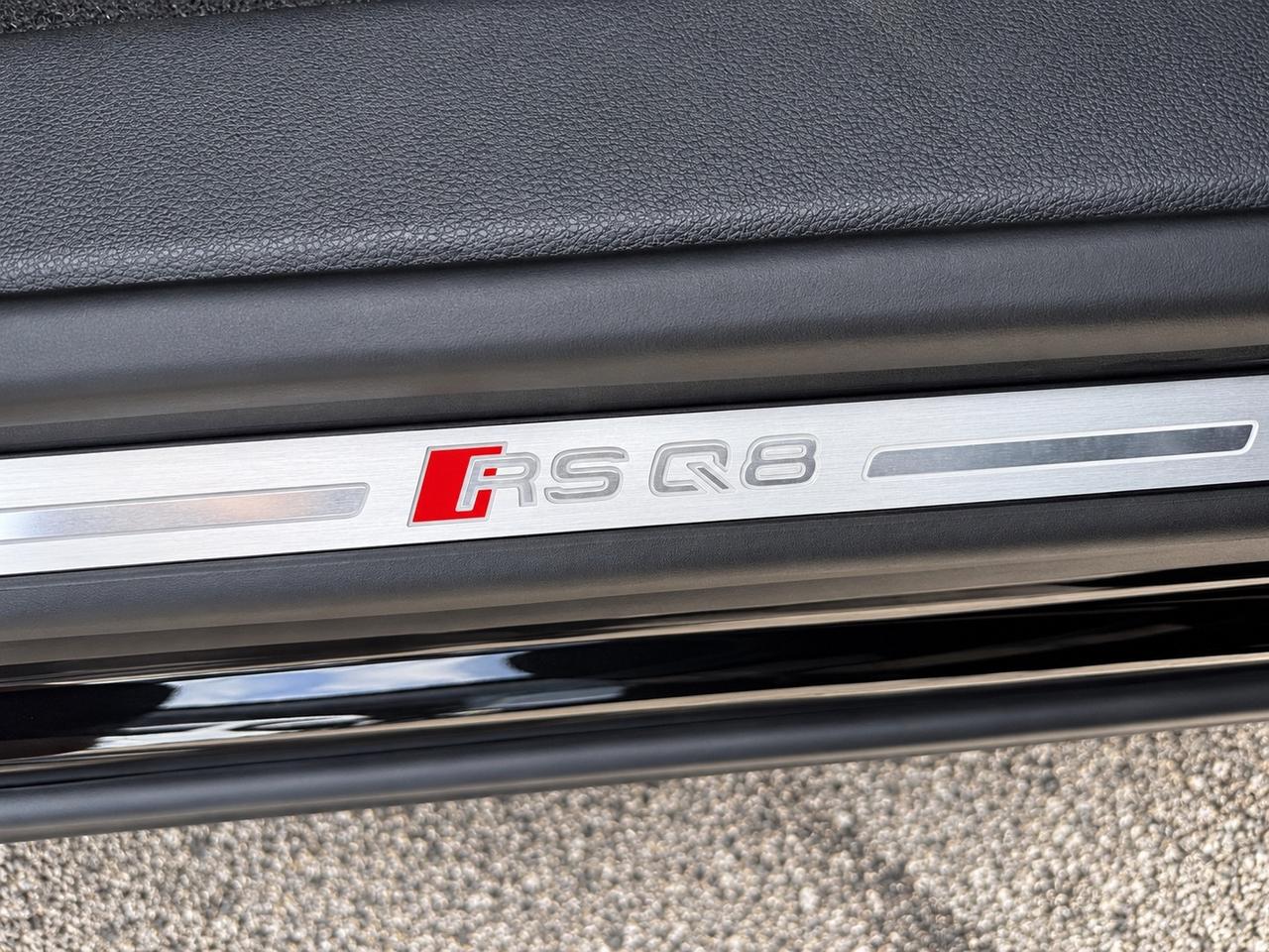 Audi RSQ8 TFSI V8 quattro tiptronic