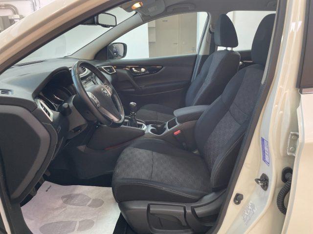 NISSAN Qashqai 1.2 DIG-T Acenta