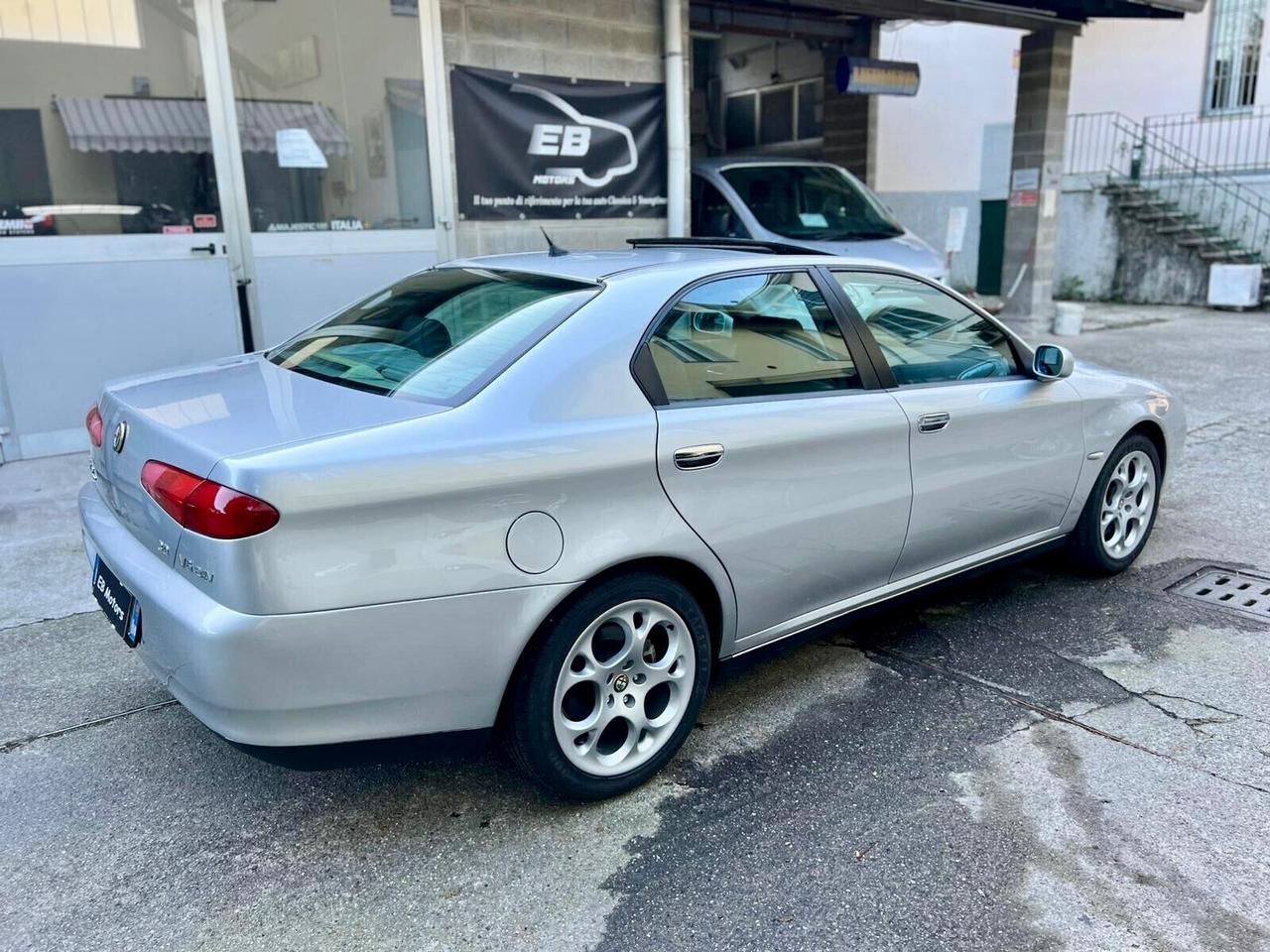 Alfa Romeo 166 3.0i V6 24V Super Distinctive ASI