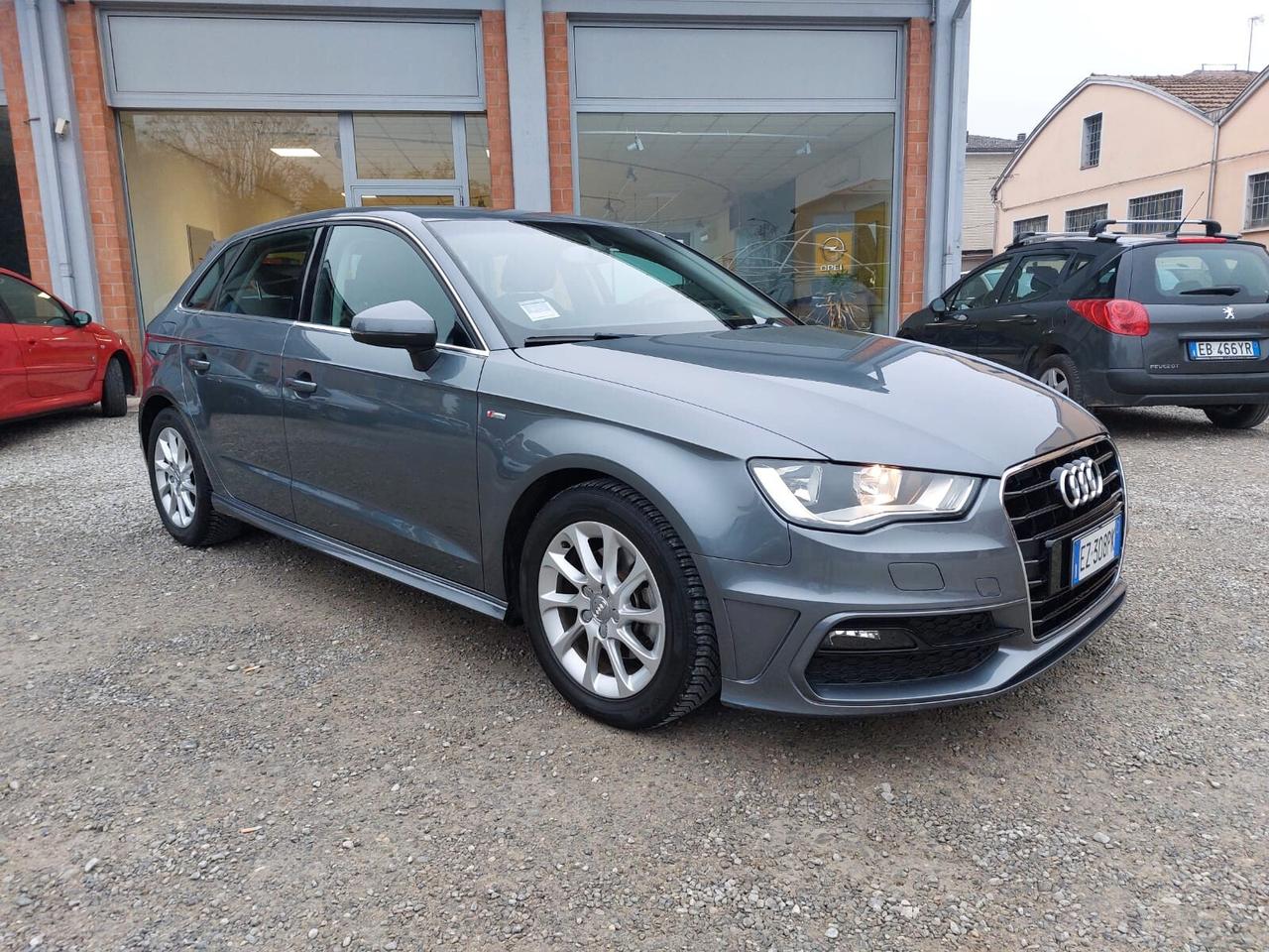 Audi A3 SPB 1.6 TDI ULTRA S-LINE STUPENDA EURO 6B