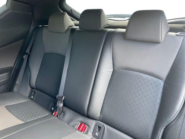 TOYOTA C-HR 1.8 Hybrid E-CVT Lounge