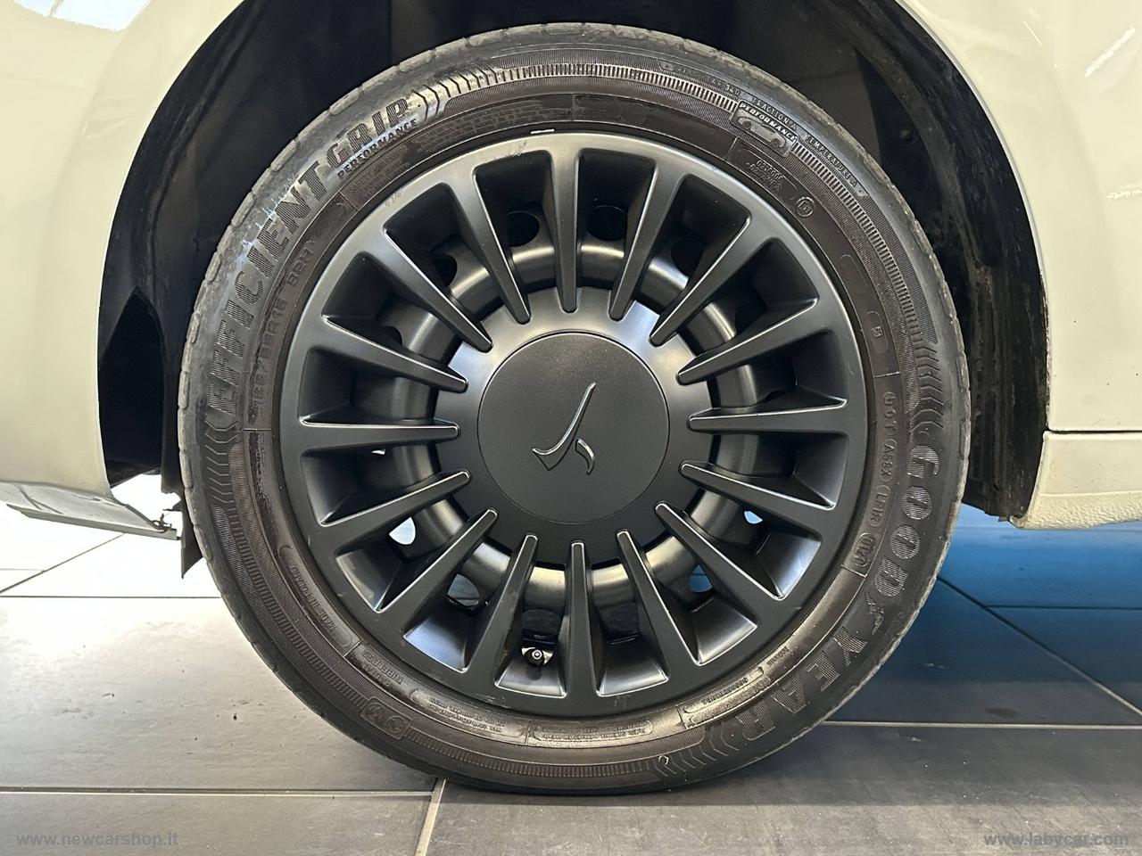 LANCIA Ypsilon 1.0 FireFly 5p.S&S Hybrid Silver NEOPATENTATI