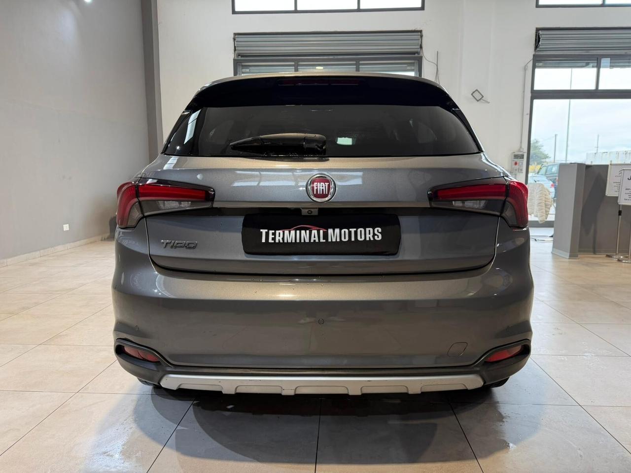 Fiat Tipo 1.6 Mjt S&S 5 porte Cross