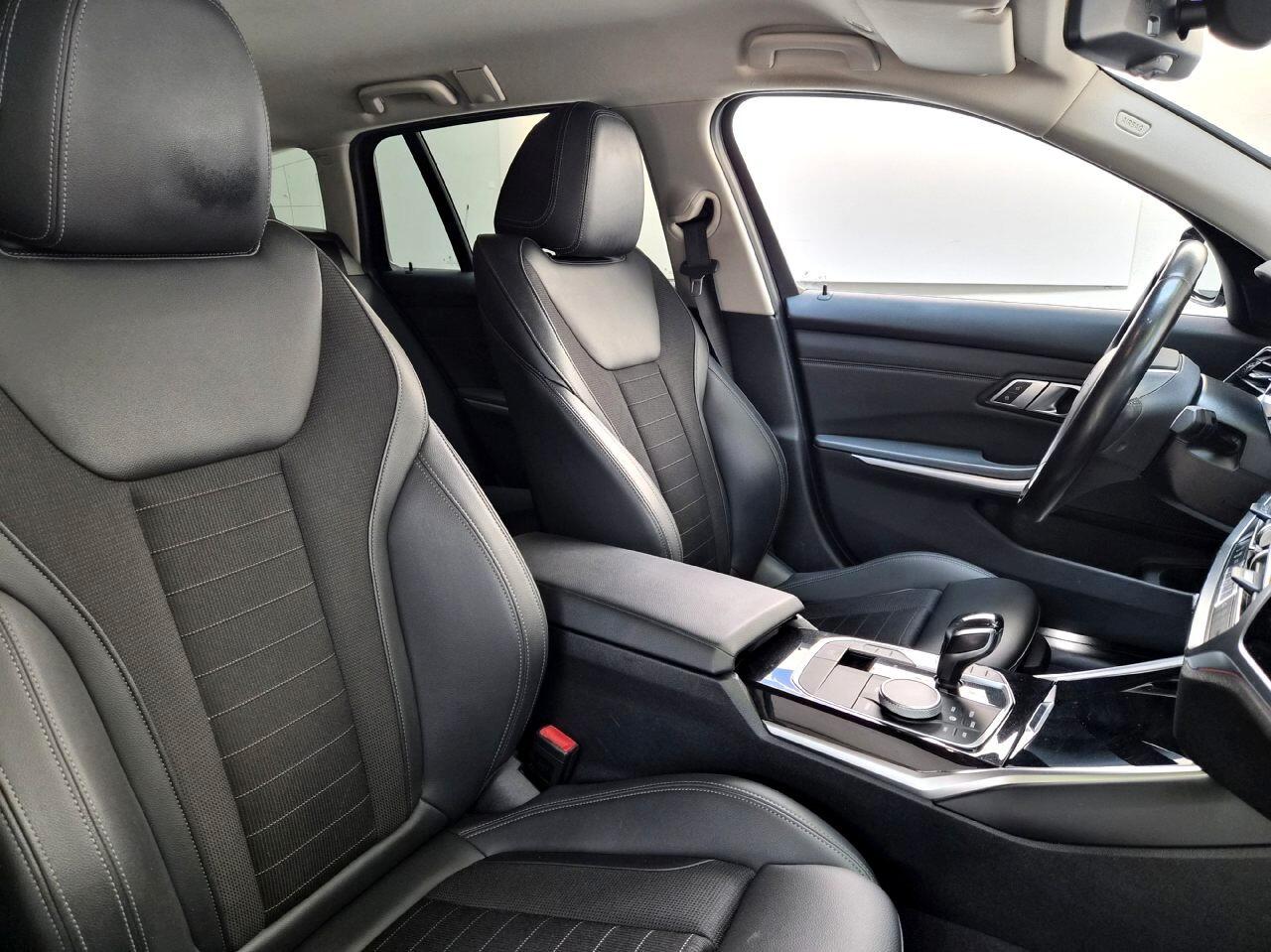 Bmw 318d Touring Sport Mhev 150CV