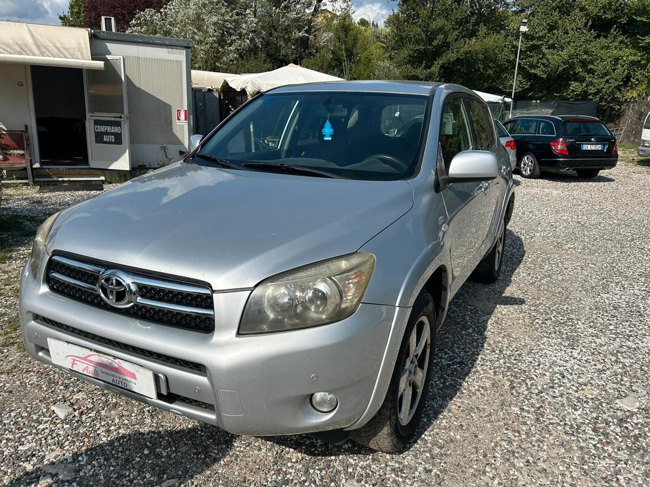 Toyota RAV 4 RAV4 2.2 D-4D 177 CV Luxury