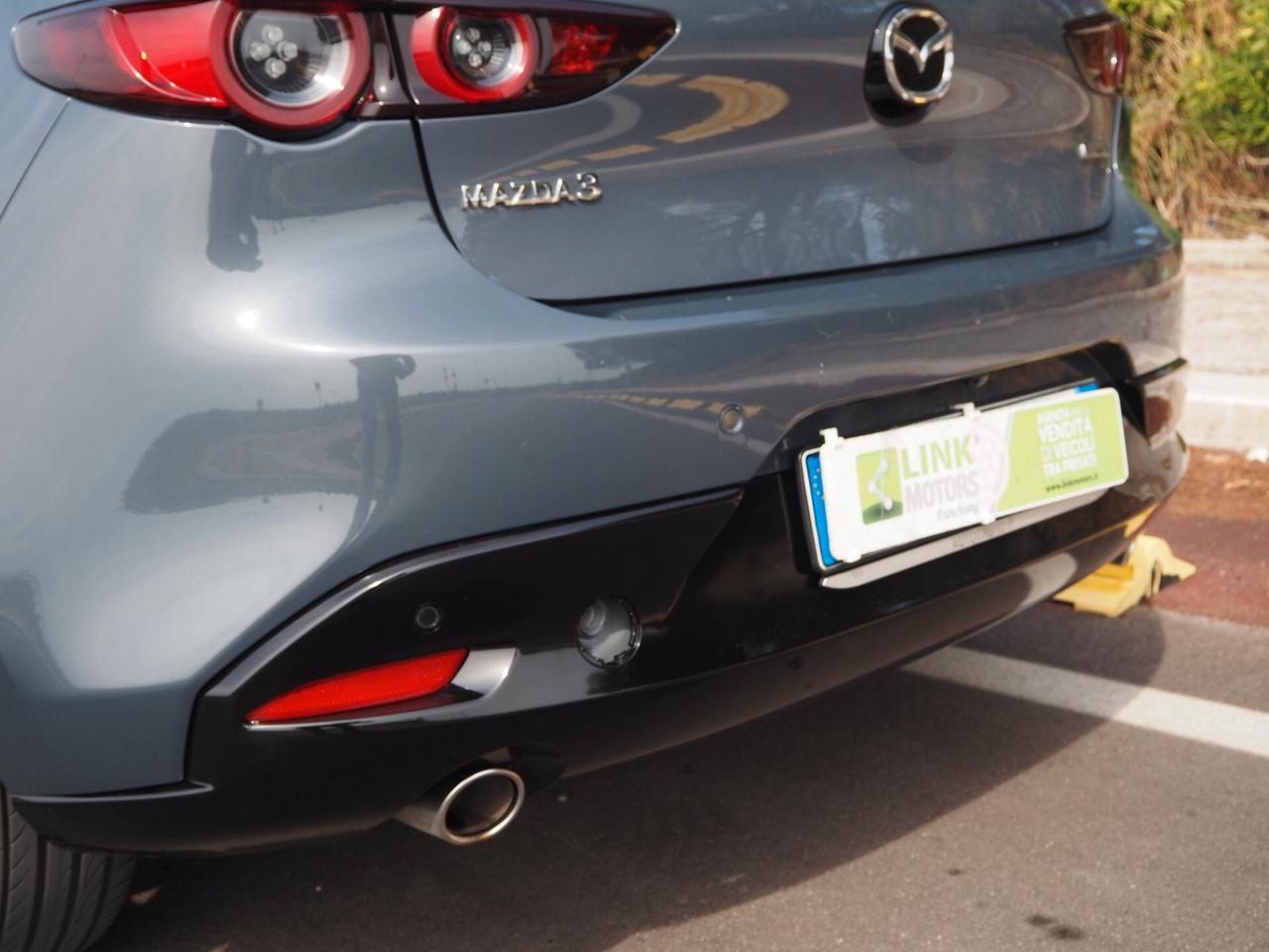 Mazda 3 1.8L Skyactiv-D Exceed