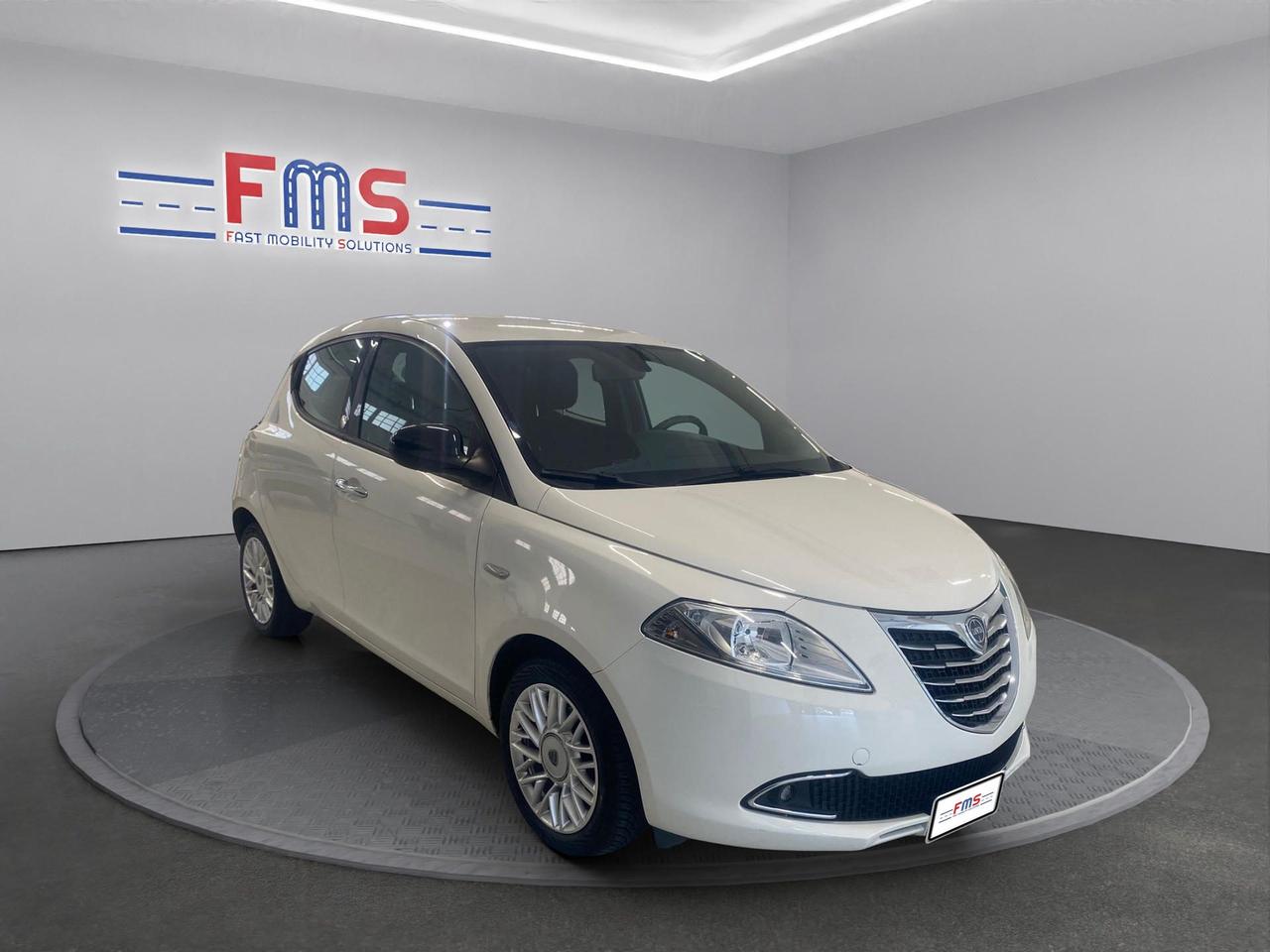 Lancia Ypsilon 1.2 8v Gold c/CL ecochic Gpl 69cv