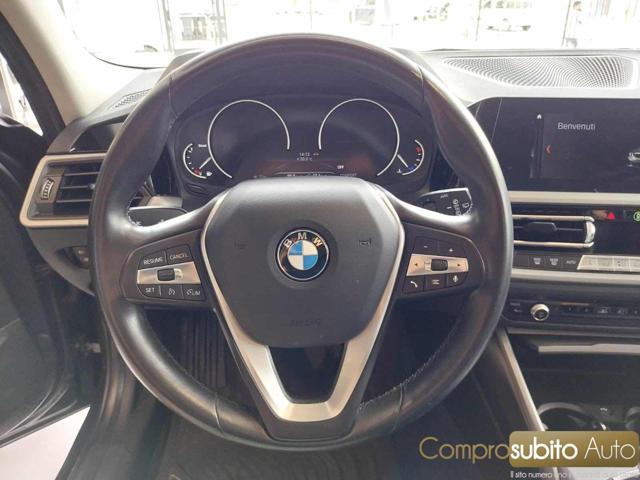 BMW 318 d Touring Luxury