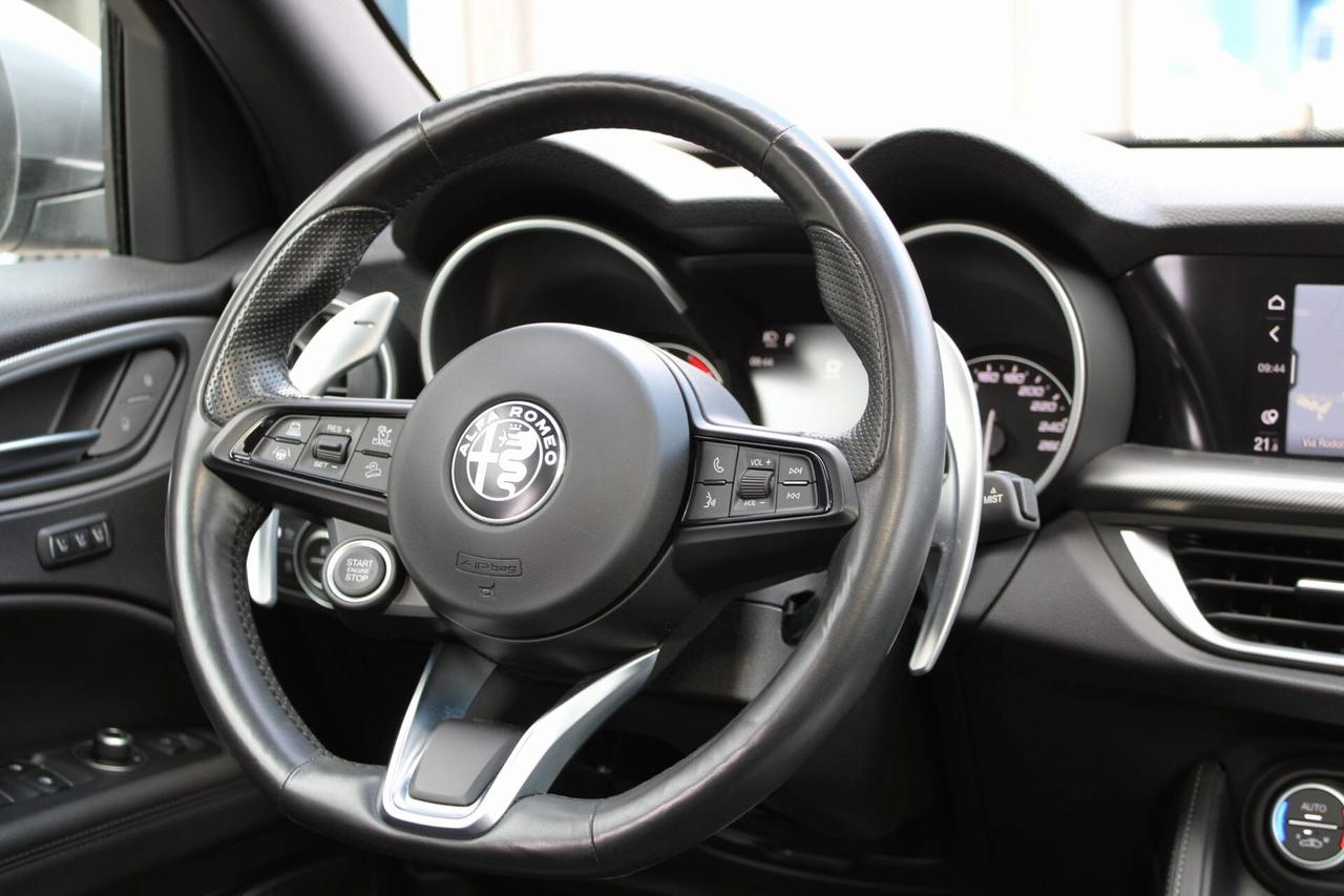 Alfa Romeo Stelvio 2.2 Turbodiesel 210 CV AT8 Q4 Veloce