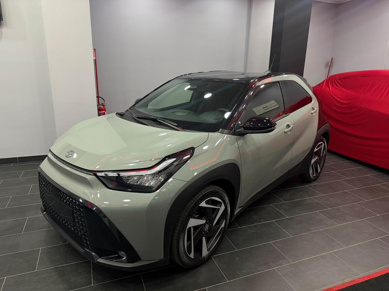 Toyota Aygo X 1.5 Hybrid 115 CV 5 porte Premium
